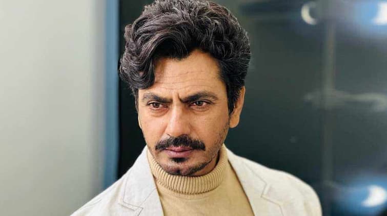 Nawazuddin Siddiqui was kicked out of the set by grabbing his collar know how he was embarrassed to eat Nawazuddin Siddiqui: ਨਵਾਜ਼ੂਦੀਨ ਸਿੱਦੀਕੀ ਨੂੰ ਕਾਲਰ ਫੜ ਸੈੱਟ ਤੋਂ ਕੀਤਾ ਗਿਆ ਸੀ ਬਾਹਰ, ਜਾਣੋ ਕਿਵੇਂ ਖਾਣਾ ਖਾਣ ਸਮੇਂ ਹੋਏ ਸੀ ਸ਼ਰਮਿੰਦਾ