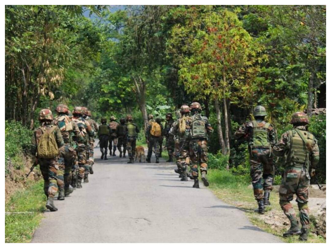 Manipur Violence: मणिपुर के नगा MLA आज अमित शाह से मिलेंगे, बैठक से पहले बोले- '...तो स्वीकार नहीं होगा समझौता' manipur violence Naga Mla Delegation in delhi To Meet amit Shah know their concern Manipur Violence: मणिपुर के नगा MLA आज अमित शाह से मिलेंगे, बैठक से पहले बोले- '...तो स्वीकार नहीं होगा समझौता'