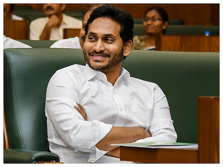 Odisha Train Accident: Jagan Reddy Announces Rs 10 Lakh Ex-Gratia For Kin Of Deceased, Rs 5 Lakh For Injured Odisha Train Accident: Jagan Reddy Announces Rs 10 Lakh Ex Gratia For Kin Of Deceased, Rs 5 Lakh For Injured