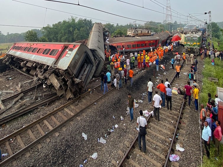 Odisha train accident death toll odisha chief secretary reveals information on exact figure Odisha Official Death Toll: ஒடிசா ரயில் விபத்து...பலி எண்ணிக்கையில் குளறுபடி..? ஒடிசா அரசு வெளியிட்ட அதிகாரப்பூர்வ தகவல்..!