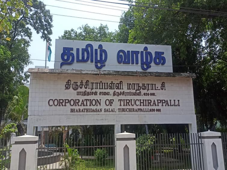 Trichy news QR line installation project to ensure waste disposal in Trichy Corporation TNN Trichy Corporation: திருச்சியில் கழிவுகள் அப்புறப்படுத்துவதை உறுதி செய்ய  வீடுகளில்  ‘கியூ ஆர் கோடு’  பொருத்தம்