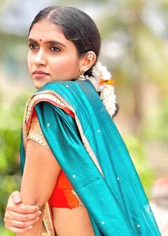 Rinku Rajguru : 'आर्ची'ला पाहताच चाहत्यांना लागतं याड; जाणून घ्या रिंकू राजगुरूबद्दल...