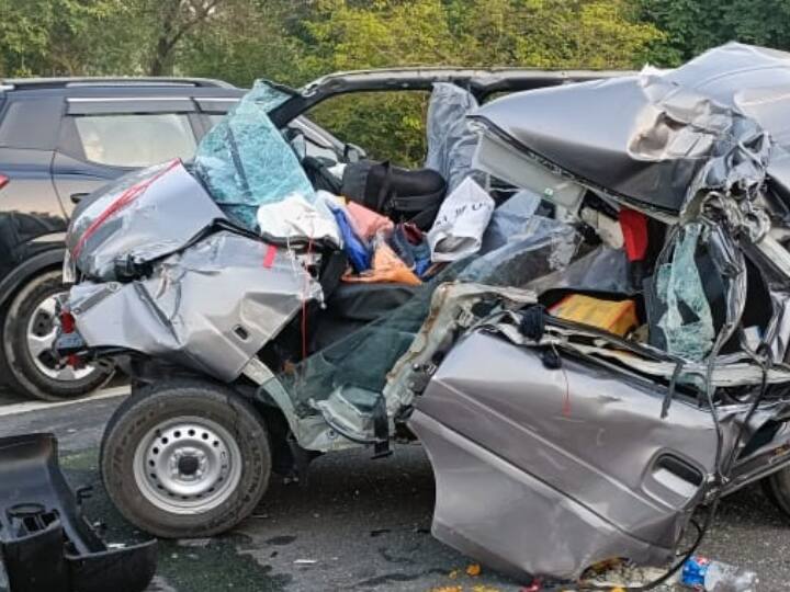 Sitapur road accident on Lucknow NH between two eco vans death and injured hospitalized UP Road Accident: सीतापुर में भीषण सड़क हादसा, इको वैन और गाड़ी में टक्कर, 2 लोगों की मौत, 11 घायल अस्पताल में भर्ती