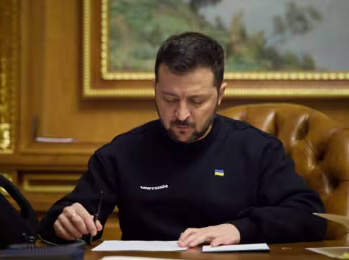 Russia ukraine war ukrainian president volodymyr zelenskyy says at least 500 children killed Russia Ukraine War: રશિયાએ યુદ્ધ દરમિયાન 500થી વધુ બાળકોને મારી નાખ્યા, ઝેલેન્સ્કીએ કર્યો મોટો દાવો