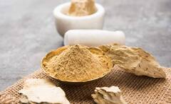 Multani Mati : मुलतानी मातीचा अति वापर ठरू शकतो चेहऱ्यासाठी घातक