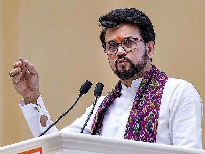 Odisha Train Accident: 'कौन भाग रहा है... हमारे मंत्री निभा रहे अपनी जिम्मेदारियां', अनुराग ठाकुर का राहुल गांधी पर पलटवार Odisha Train Accident Coromandel Express Union Minister Anurag Thakur attacks rahul gandhi on his demand of railway ministers resignation Odisha Train Accident: 'कौन भाग रहा है... हमारे मंत्री निभा रहे अपनी जिम्मेदारियां', अनुराग ठाकुर का राहुल गांधी पर पलटवार