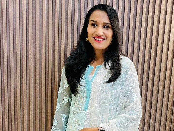 बता दें कि रानी का अब तक प्रदर्शन शानदार रहा है. वे 254 इंटरनेशनल मैचों में 120 गोल कर चुकी हैं. रानी एशियन गेम्स 2018 में सिल्वर मेडल जीतने वाली टीम का हिस्सा थीं. इससे पहले 2014 में ब्रॉन्ज मेडल वाली टीम का भी हिस्सा थीं.