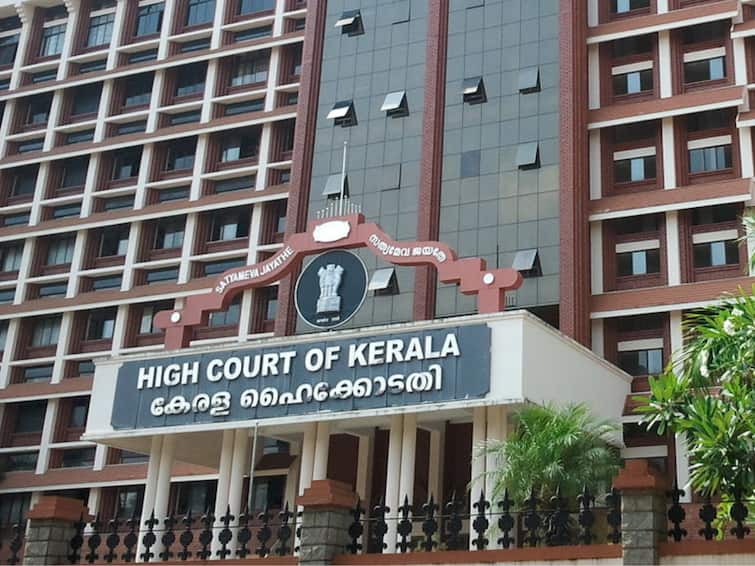 Mere Sight Of Woman’s Naked Upper Body Is Not Obscene, Says Kerala HC