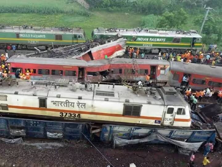 Freight train derails in Odisha 5 coaches damaged in odisha Odisha Train Derailed: ஒடிஷாவில் மீண்டும் ரயில் விபத்து.. தடம்புரண்ட சரக்கு ரயில்.. 5 பெட்டிகள் சேதம்..
