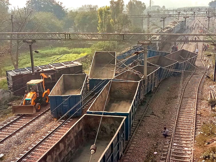Odisha Goods Train Derailed 3 Days After Balasore Train Accident Odisha Train Accident East Coast Railway Goods Train Derails On Private Track In Odisha's Bargarh. 'No Role Of Railways,' Says East Coast Railway