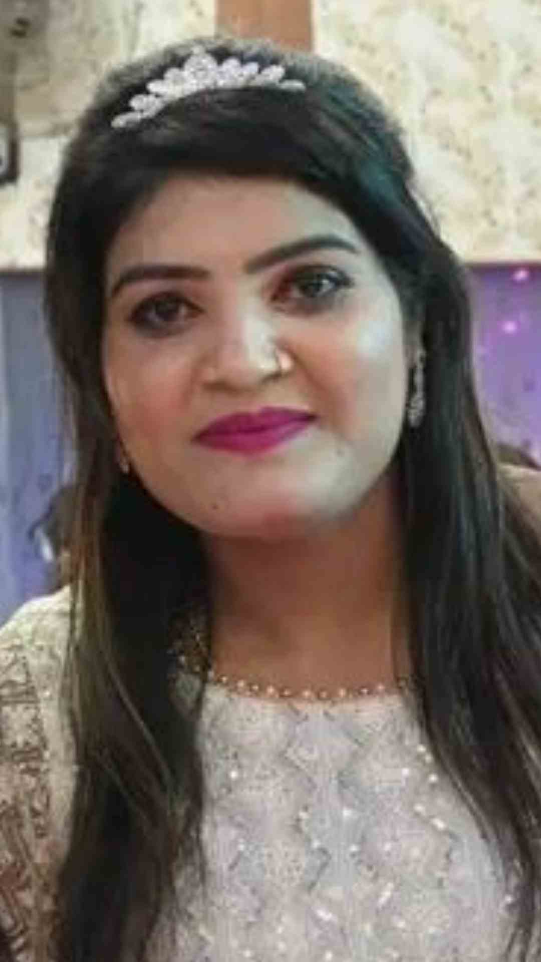इन दिनों निशा लाइव शो के दौरान हुए हमले की वजह से चर्चा में हैं