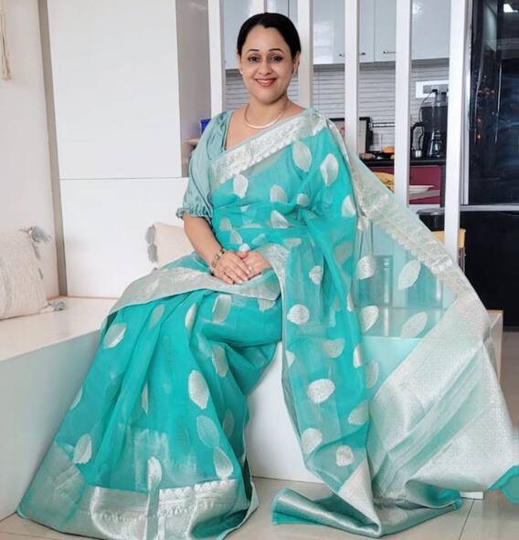 Sonalika Joshi Birthday: रियल लाइफ में स्टाइलिश हैं ‘तारक मेहता’ की ‘माधवी भाभी’, लग्जरी घर में जीती हैं क्वीन वाली लाइफ