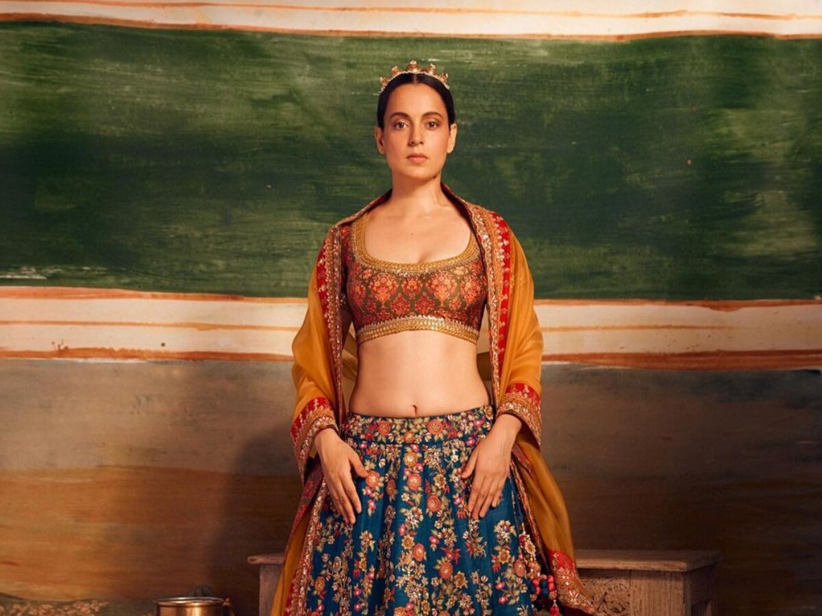 Kangana hot sale ranaut lehenga