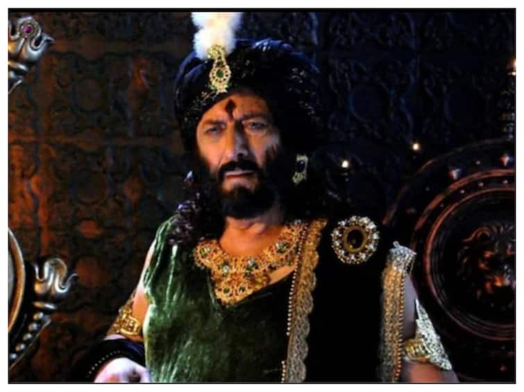 Mahabharat Co-Stars Mukesh Khanna, Gajendra Chauhan Remember The Actor
