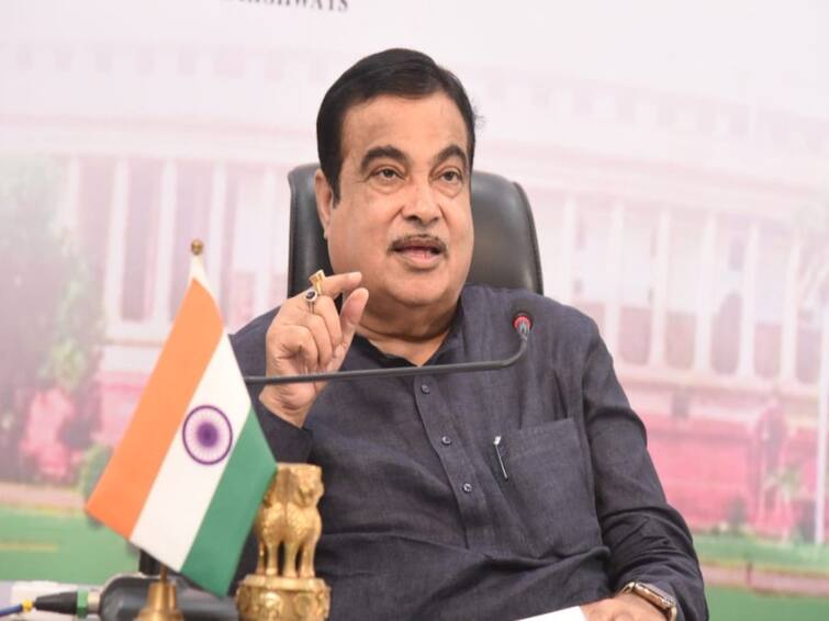 Not prudent to allow more than two persons on two-wheelers Centre Minister Nitin Gadkari:இருசக்கர வாகனத்தில் 3 பேரை அனுமதிக்க கோரிக்கை விடுத்த கேரள எம்.பி.... அமைச்சர் நிதின் கட்கரியின் பதில் என்ன தெரியுமா?