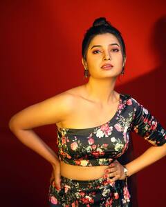 Prajakta Mali: 'ती' फुलराणी फुलली... प्राजक्ता माळीचे कोअर्ड-सेट फोटो व्हायरल