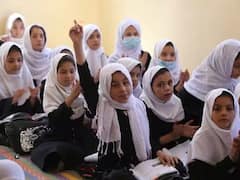 ఆఫ్ఘన్‌లో బాలికలపై విషప్రయోగం, ఆస్పత్రిపాలైన 80 మంది విద్యార్థినులు