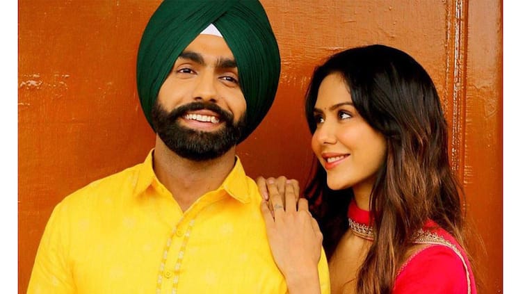 Sonam Bajwa tied the bridge of Ammy Virk s praise like this opened up about her friendship secret Sonam Bajwa: ਸੋਨਮ ਬਾਜਵਾ ਨੇ ਇੰਝ ਬੰਨ੍ਹੇ ਐਮੀ ਵਿਰਕ ਦੀਆਂ ਤਾਰੀਫ਼ਾ ਦੇ ਪੁੱਲ, ਆਪਣੀ ਦੋਸਤੀ ਨੂੰ ਲੈ ਖੋਲ੍ਹੀ ਦਿਲ ਦੀ ਗੱਲ