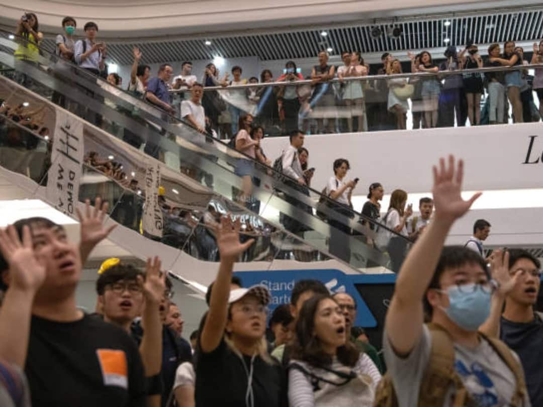 Hong Kong Govt Moves Court To Ban Protest Song To Prevent People From Insulting China's National Anthem Hong Kong Govt Moves Court To Ban Protest Song To Prevent People From Insulting China's National Anthem Hong Kong Govt Moves Court To Ban Protest Song To Prevent People From Insulting China's National Anthem