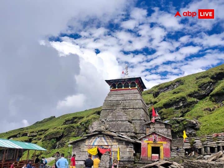 Tungnath Temple: तुंगनाथ मंदिर को लेकर पौराणिक मान्यता है कि, इसका निर्माण पांडवों द्वारा कराया गया था. जब महाभारत युद्ध में नरसंहार से शिवजी पांडवों से रुष्ट हो गए थे तो उन्हें प्रसन्न करने के लिए पांडवों ने इस मंदिर को बनवाया था.