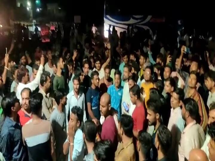 Bundi minor rape attempt angry people created ruckus in indergarh police station Rajasthan Ann Bundi News: मासूम से रेप के प्रयास के बाद गुस्साए लोगों ने किया हंगामा, हिंदू सगठनों ने विरोध में निकाली रैली