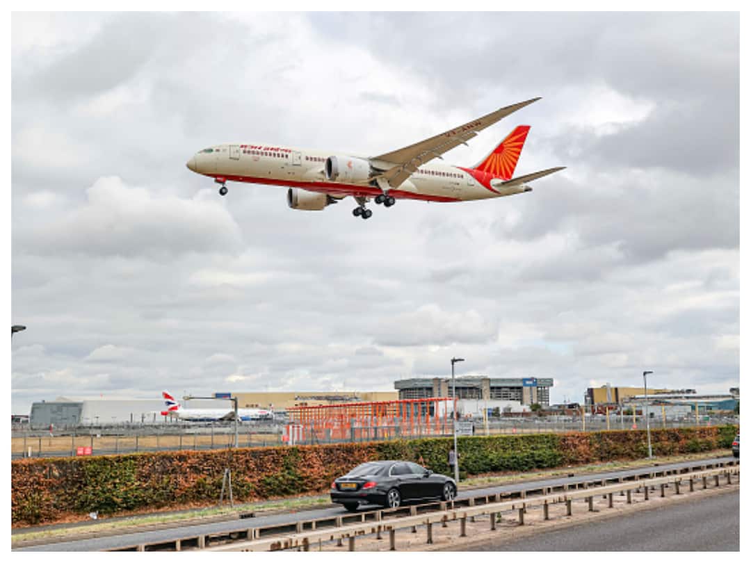 San Francisco-Bound Air India Flight From Delhi Diverted To Russia Due To Technical Snag San Francisco-Bound Air India Flight From Delhi Landed In Russia Due To Technical Snag San Francisco-Bound Air India Flight From Delhi Diverted To Russia Due To Technical Snag