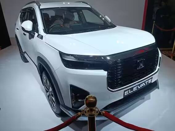 লঞ্চের সময় এই SUV-এর দাম প্রকাশ করা হবে। এই নতুন মাঝারি আকারের SUV-র এক্স-শোরুম মূল্য 10 লক্ষ টাকা থেকে 18 লক্ষ টাকার মধ্যে হতে পারে বলে আশা করা হচ্ছে।