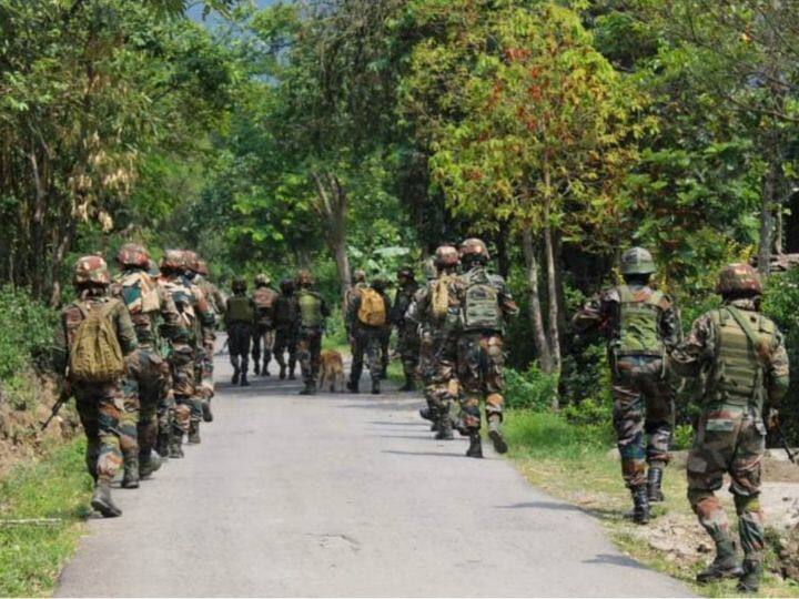 manipur violence search operation continues after encounter with militants in manipur Manipur Violence: मणिपुर में उग्रवादियों से मुठभेड़ के बाद सर्च ऑपरेशन जारी, गोलीबारी में एक जवान शहीद और दो घायल