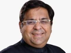 दिल्ली के सरकारी स्कूल में जमीन पर सोए NSG के प्रतिभागी छात्र, हरीश खुराना बोले- 'ये अरविंद केजरीवाल का...'