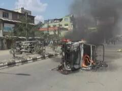 Manipur Violence: மீண்டும் விஸ்வரூபம் எடுக்கும் மணிப்பூர் கலவரம்... ஆம்புலன்ஸை கூட விடவில்லை... 8 வயது சிறுமி உட்பட 3 பேர் எரித்து படுகொலை...!