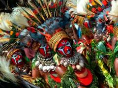 ਦੁਸ਼ਮਣ ਨੂੰ ਡਰਾਉਣ ਲਈ ਵੱਖਰਾ ਤਰੀਕਾ ਅਪਣਾਉਂਦੇ ਇੱਥੇ ਦੇ ਲੋਕ, ਸੱਜ ਕੇ ਆਉਂਦੇ ਉਨ੍ਹਾਂ ਦੇ ਸਾਹਮਣੇ