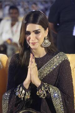 Kriti Sanon Photos : వెండితెర సీత - 'ఆదిపురుష్' ప్రీ రిలీజ్‌లో హుందాగా, పద్దతిగా!