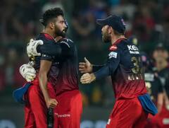 PHOTOS: ਕਾਲਜ ਛੱਡ ਕੇ ਮੈਚ ਖੇਡਣ ਚਲੇ ਜਾਂਦੇ ਸੀ ਸਿਰਾਜ, ਜਾਣੋ ਪਾਪਾ ਦੇ ਘਰ ਨਾ ਆਉਣ ਤੱਕ ਕਿਉਂ ਨਹੀਂ ਮਿਲਦੀ ਸੀ ਐਂਟਰੀ