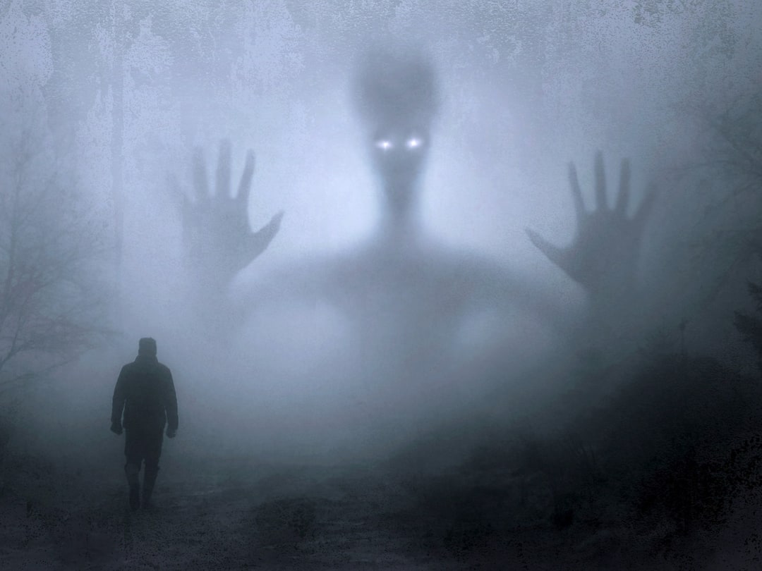 Why some people see ghosts while others never do Ghosts: మీరు ఎప్పుడైనా దెయ్యాలను చూశారా? అవి కొందరికే ఎందుకు కనిపిస్తాయి?