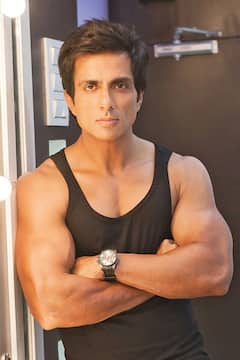 Sonu Sood: ਓਡੀਸ਼ਾ ਟਰੇਨ ਹਾਦਸੇ ਦੇ ਪੀੜਤਾਂ ਲਈ ਮਸੀਹਾ ਬਣੇ ਸੋਨੂੰ ਸੂਦ, ਸ਼ੁਰੂ ਕੀਤੀ ਹੈਲਪਲਾਈਨ