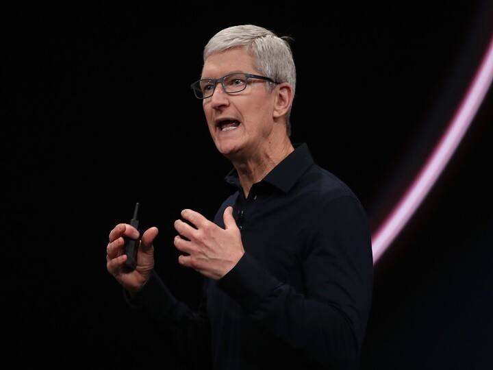 Apple CEO Tim Cook confirms personal use of ChatGPT shared potential and concerns in AI development Tim Cook: Apple के सीईओ टिम कुक का बड़ा खुलासा-करते हैं ChatGPT का इस्तेमाल, पर चिंता वाली ये बात भी कही