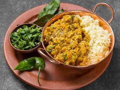 Palak Pulao Recipe: गर्मी में नहीं होना है डिहाइड्रेशन का शिकार, तो बनाएं पालक पुलाव रेसिपी