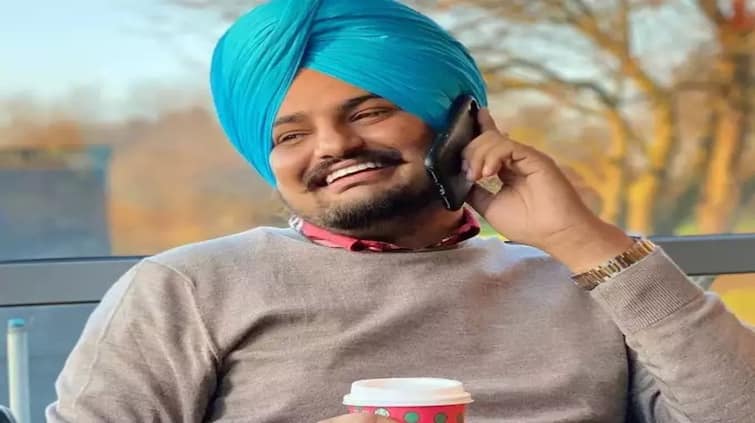 why sidhu moose wala chose to be a singer watch video to know Sidhu Moose Wala: ਸਿੱਧੂ ਮੂਸੇਵਾਲਾ ਨੇ ਕਿਸ ਦੇ ਕਹਿਣ 'ਤੇ ਅਤੇ ਕਿਉਂ ਸ਼ੁਰੂ ਕੀਤੀ ਸੀ ਗਾਇਕੀ, ਦੇਖੋ ਇਸ ਵੀਡੀਓ 'ਚ