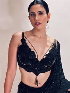 Sonnalli Seygall Wedding :सोनाली सहगल की शादी में दोस्तों ने जमाई महफिल, ट्रेडिशनल लुक में नजर आए मंदिरा बेदी समेत ये सितारे