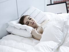 गर्मी या सर्दी... किस मौसम में आती है ज्यादा अच्छी नींद? पढ़िए एक स्टडी में क्या पता चला है