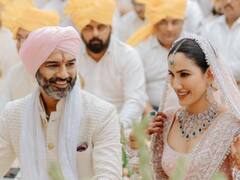 Sonnalli Seygall Wedding : 'प्यार का पंचनामा' फेम अभिनेत्री सोनाली सेहगल आणि आशीष सजनानी यांनी केलं लग्न; कार्तिक आर्यन आणि सनी सिंहला लावली लग्नसोहळ्याला हजेरी