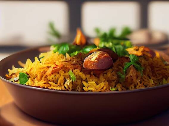 Palak Pulao Recipe: गर्मी में नहीं होना है डिहाइड्रेशन का शिकार, तो बनाएं पालक पुलाव रेसिपी