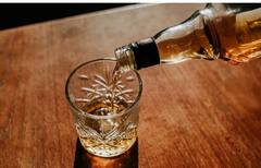 ਇਸ ਦਵਾਈ ਦੀਆਂ 6 ਬੂੰਦਾਂ ਮਿੰਟਾਂ 'ਚ ਉਤਾਰ ਦੇਣਗੀਆਂ ਸ਼ਰਾਬ ਦਾ ਨਸ਼ਾ