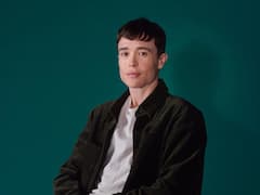 Elliot Page Talks About Being Intimate With Juno Co-Star Olivia Thirlby In His Memoir Pageboy