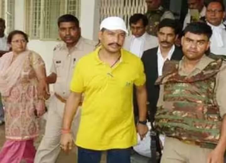 Gangster Sanjeev Maheshwari Jeeva shot dead Lucknow court shooting Mukhtar Ansari's Close Aide Gangster Sanjeev Maheshwari 'Jeeva' Shot Dead On Lucknow Court Premises