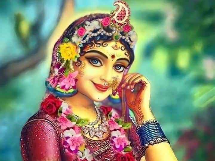 राधा रानी की सबसे करीबी सखियों में ललिता देवी, विशाखा, चित्रा, इन्दुलेखा, चम्पकलता, रंगदेवी, तुंगविद्या और सुदेवी थीं. ये सभी विशेष गुणों से युक्त थीं. ये अष्ट सखियां कई कलाओं में निणुण थीं. इन्हें संगीत और प्रकृति के रहस्यों को गहरा ज्ञान था.