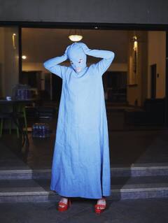 Urfi Javed : उर्फी जावेद दिसली अंगभर कपड्यात , नेटकरी म्हणाले कसे काय झाला हा चमत्कार