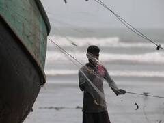 TN Weather Update: தொடங்கியது தென்மேற்கு பருவமழை.. தமிழ்நாட்டில் எத்தனை நாட்களுக்கு மழை நீடிக்கும்? இன்றைய வானிலை நிலவரம்..