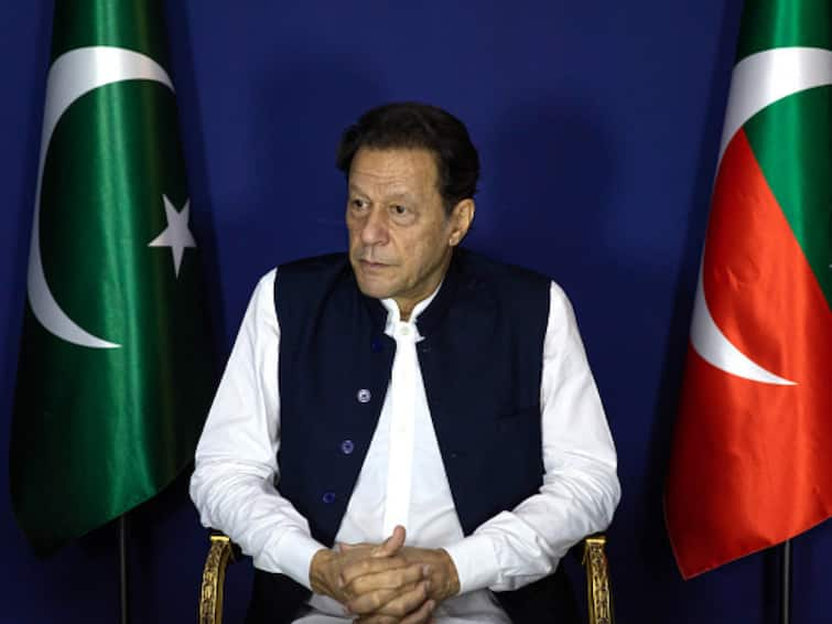 Pakistan Imran Khan Gets Bail In Supreme Court Lawyer Murder Case Verdict Reserved On 8 Other Bail Petitions Pakistan: Imran Khan Gets Bail In Lawyer Murder Case, Verdict Reserved On 8 Other Bail Petitions