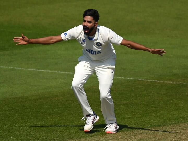 IND vs WI: Mohammad Siraj created history in Port of Spain, equals Kapil Dev after 34 years IND vs WI: મોહમ્મદ સિરાજે પોર્ટ ઓફ સ્પેનમાં રચ્યો ઈતિહાસ, 34 વર્ષ પછી કપિલ દેવની કરી બરાબરી